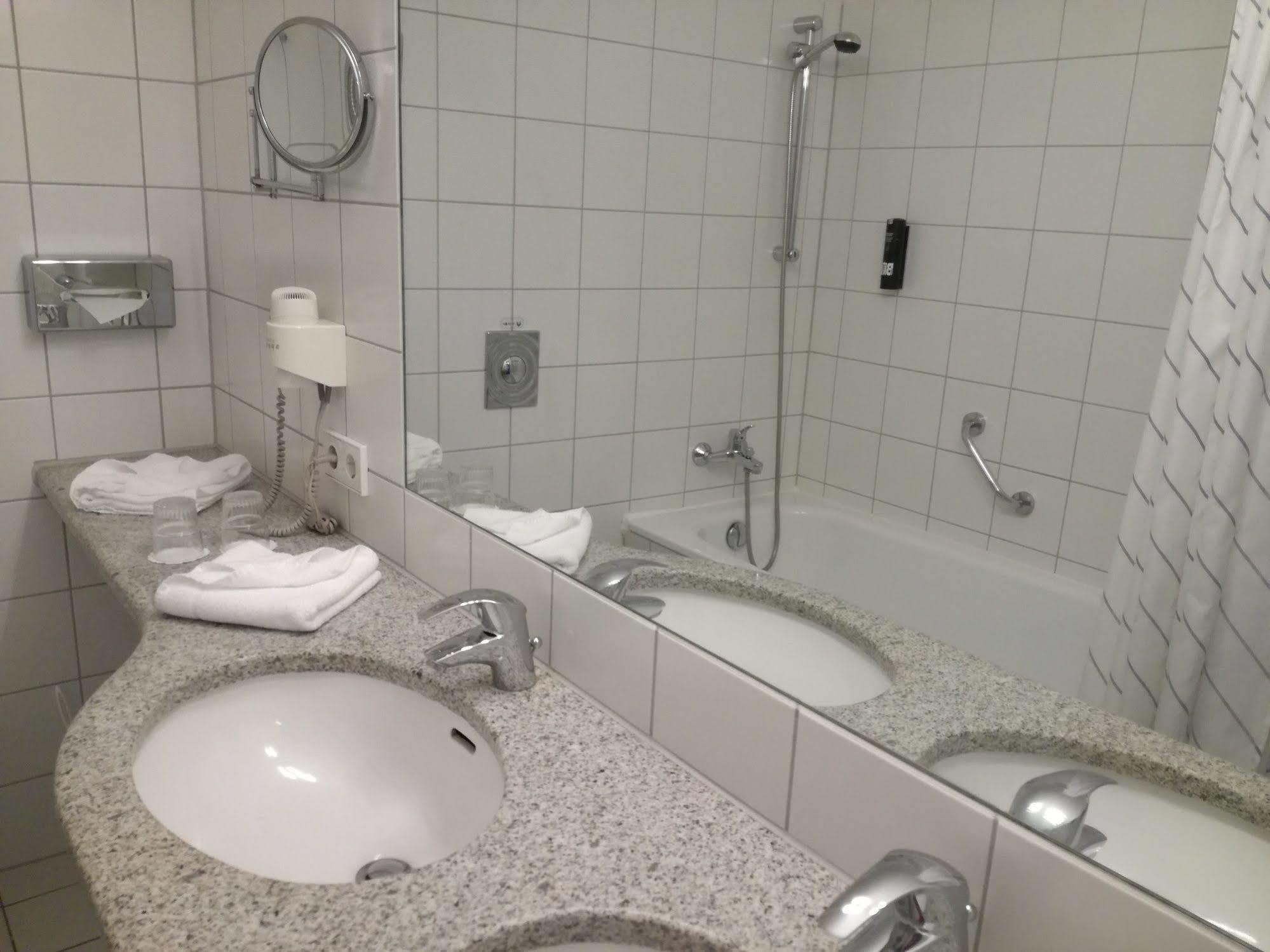 Hotel Enjoy Am Berlim